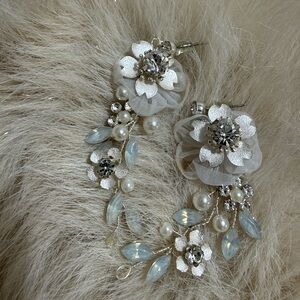 Elegant Floral Drop Earrings with Pearls (Bridal/Bride/Wedding)